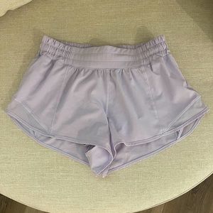 Lululemon Hotty Hot 2.5” Low Rise